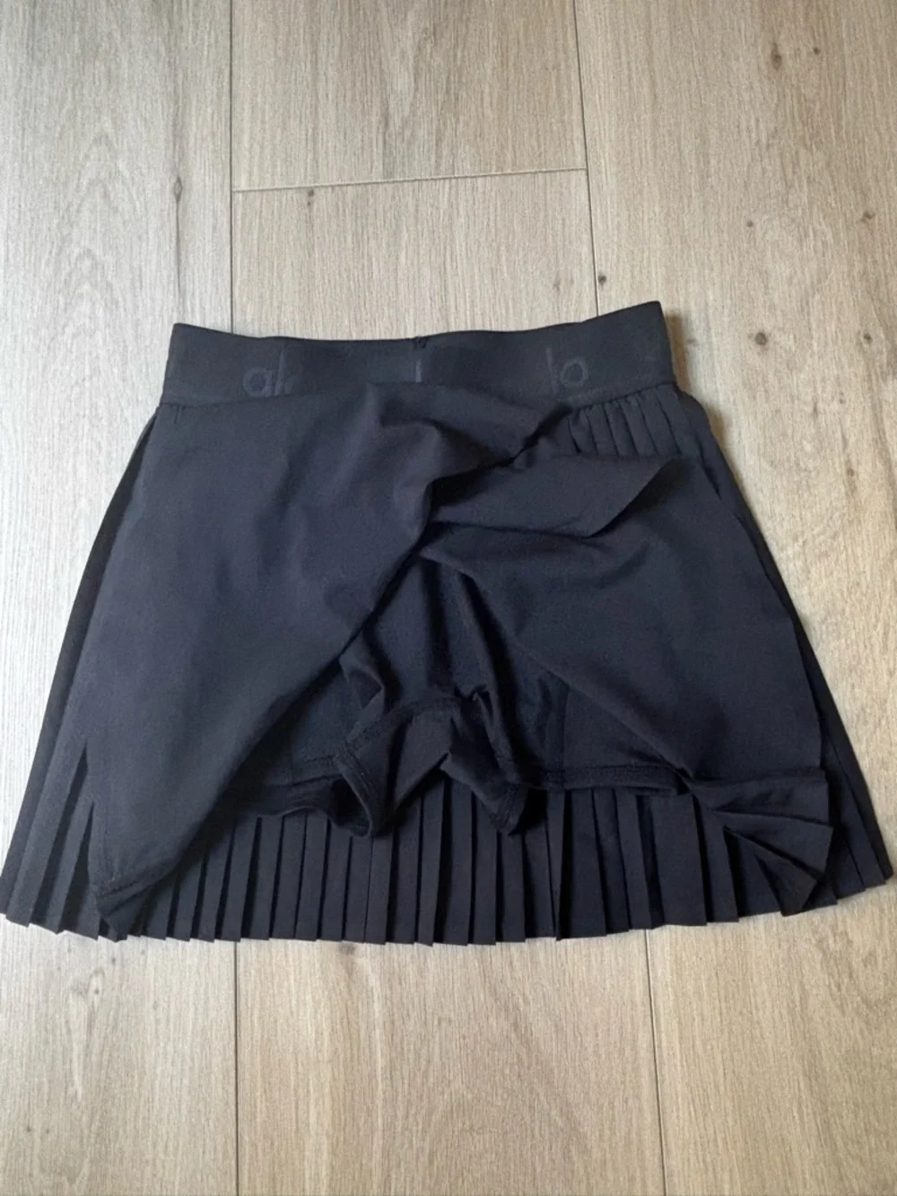 Alo Aces Black Pleated Tennis Skirt